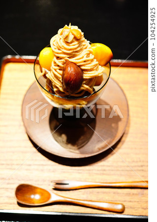 Montblanc parfait topped with marron cream and chestnuts Montblanc parfait topped with marron cream and chestnuts 104254925