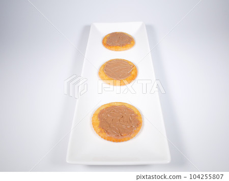 Crackers with coffee cream Crackers with coffee cream 104255807