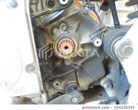 About bike chains 104256345