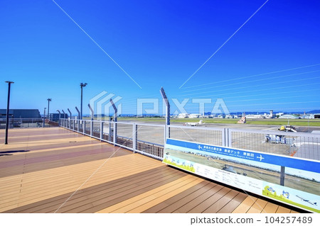 Observation deck of prefectural Nagoya Airport 104257489