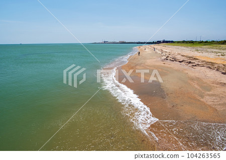 [Image of the sea and the beach] Yoshizaki Beach, Yokkaichi City, Mie Prefecture 104263565