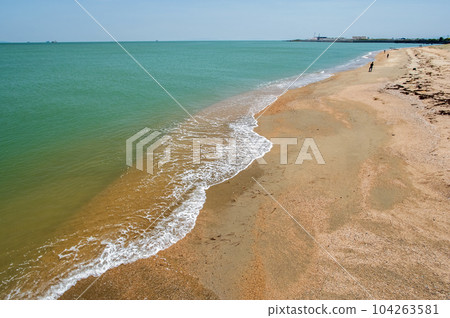 [Image of the sea and the beach] Yoshizaki Beach, Yokkaichi City, Mie Prefecture 104263581