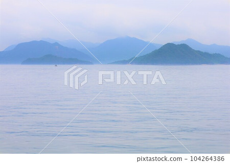 瀨戶內海的大崎上島，從廣島縣三原市乘渡輪穿過，是一座平靜、復古、懷舊的吉惠和造船島。 104264386