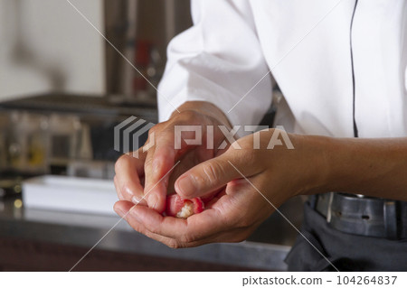 在董事會面前拿著袋子 在董事會面前拿著袋子 104264837