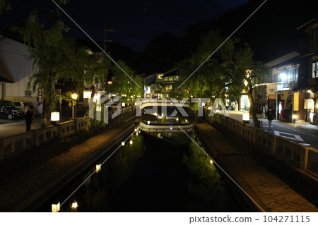 兵庫縣城崎溫泉夜景 兵庫縣城崎溫泉夜景 104271115