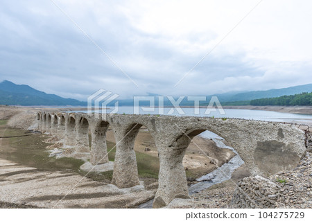 [Hokkaido] Collapse of the Taushubetsu River Bridge 104275729