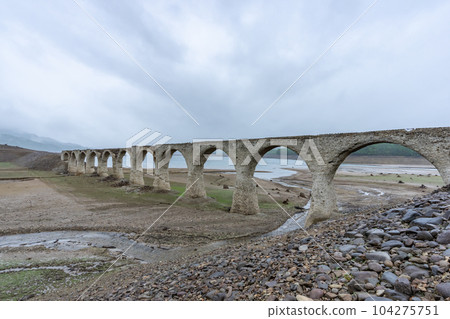 [Hokkaido] Collapse of the Taushubetsu River Bridge 104275751