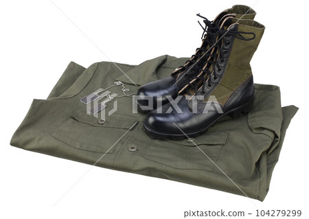 US army issued uniforms shirt and jungle boots with dog tags 104279299