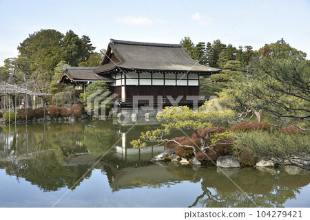 Heian Jingu Shrine Higashi Shinen Shobikan (Kihinkan) Heian Jingu Shrine Higashi Shinen Shobikan (Kihinkan) 104279421