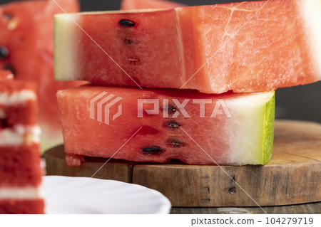 Red cake with cream and raspberry flavor 104279719