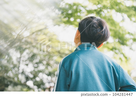 child, kid, younger 104281447