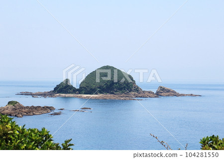 佐多岬海上漂浮的島嶼 佐多岬海上漂浮的島嶼 104281550