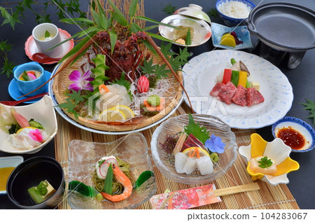 Gorgeous seafood kaiseki cuisine with spiny lobster Gorgeous seafood kaiseki cuisine with spiny lobster 104283067