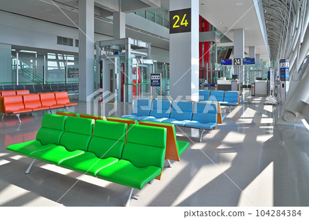 [Kansai International Airport Departure Lobby] Senshu Airport North, Izumisano City, Osaka Prefecture 104284384