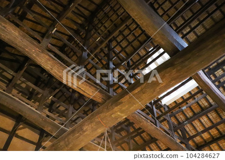 Traditional Japanese ceiling with exposed thick beams Traditional Japanese ceiling with exposed thick beams 104284627