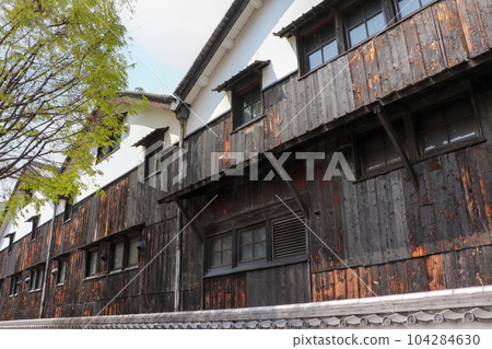 兵庫縣伊丹市殘存的木製清酒釀酒廠 104284630