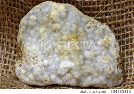 Fine crystalline quartz brush close up 104285310