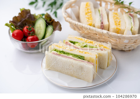 sandwich sandwich mixed sandwich sandwich sandwich mixed sandwich 104286970
