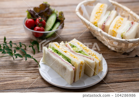 sandwich sandwich mixed sandwich 104286986