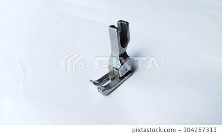 Foot machine sewing Foot machine sewing 104287311