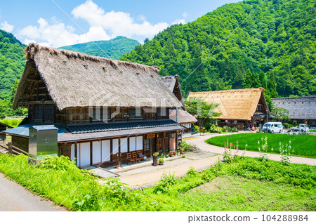 Gokayama Suganuma Gassho-zukuri Village (Summer) Gokayama Suganuma Gassho-zukuri Village (Summer) 104288984