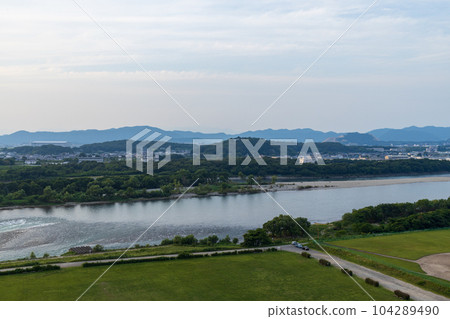 Kiso River and Kakamigahara seen from Sweetpia Konan 104289490