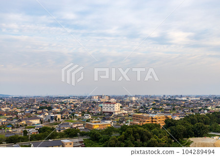 從Sweetpia Konan看到的港南市、岩倉市和名古屋站 從Sweetpia Konan看到的港南市、岩倉市和名古屋站 104289494