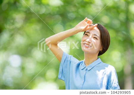 Fresh green female portrait beauty 104293905