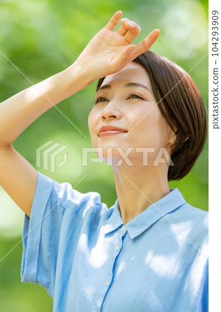 Fresh green female portrait beauty 104293909