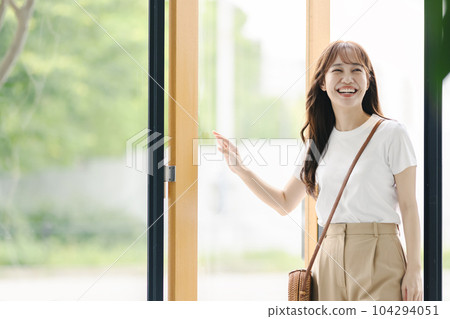 女人出去 104294051