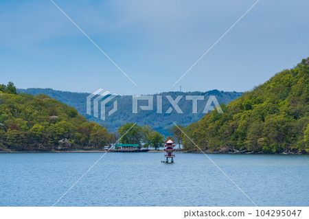 北海道、洞爺湖、中島浮禦堂 104295047