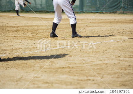 第三防守三壘棒球的腳 第三防守三壘棒球的腳 104297501