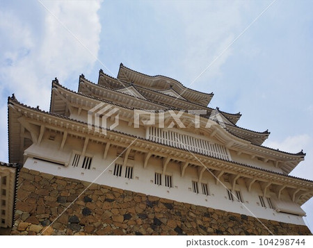 Himeji castle   104298744