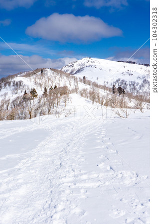 兵庫縣最高峰·兵庫縣最高峰兵野雪山登山路線 從三之丸到兵庫山山頂 104302318