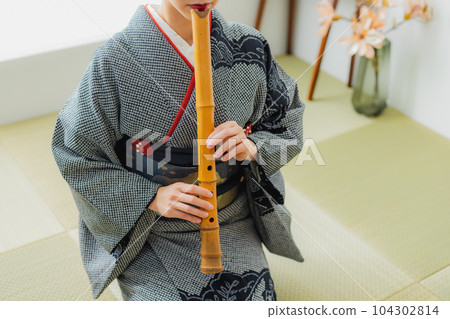 日本樂器、和服、日式房間 日本樂器、和服、日式房間 104302814