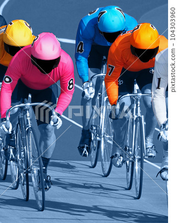 Cycling up 104303960