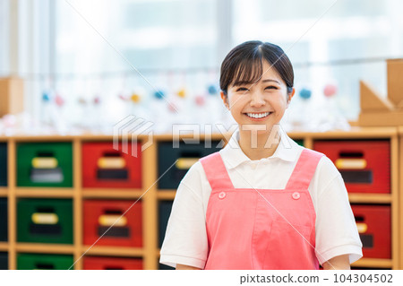 幼兒園老師 104304502