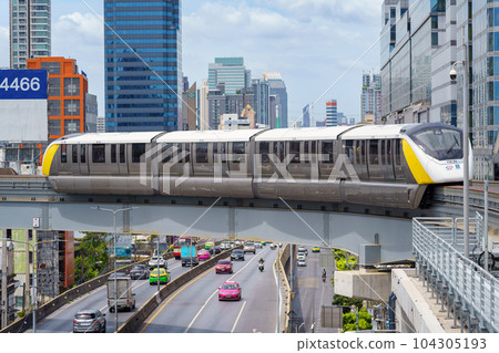 Monorail in Bangkok, Thailand (Yellow Line) Monorail in Bangkok, Thailand (Yellow Line) 104305193