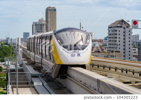 Monorail in Bangkok, Thailand (Yellow Line) Monorail in Bangkok, Thailand (Yellow Line) 104305223