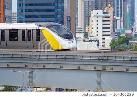 Monorail in Bangkok, Thailand (Yellow Line) Monorail in Bangkok, Thailand (Yellow Line) 104305229