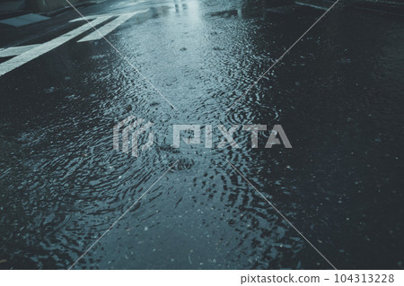 puddle, waterhole, rain 104313228