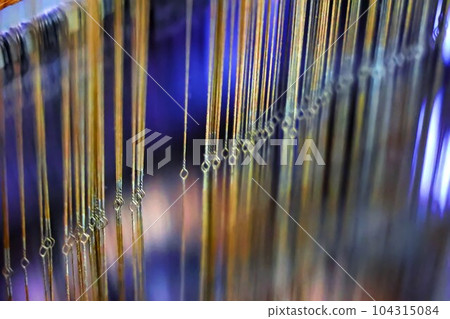 Silk weaving: Passing on traditional crafts to future generations 104315084