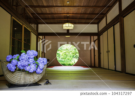 Kamakura City Meigetsuin Temple Enlightenment Window Kamakura City Meigetsuin Temple Enlightenment Window 104317297