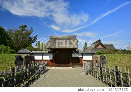 Historic site: the back gate of Ashikaga school Historic site: the back gate of Ashikaga school 104317565