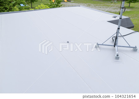 房屋裝修完成 更換屋頂後 房屋裝修完成 更換屋頂後 104321654