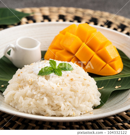 Mango sticky rice Thailand Mango stick rice カオニャオ・マムアン Mango sticky rice Thailand Mango stick rice カオニャオ・マムアン 104332122