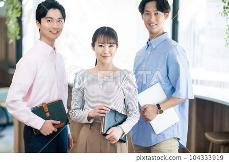 Business team in office casual clothes Business team in office casual clothes 104333919