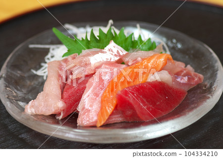 生魚片切片 104334210