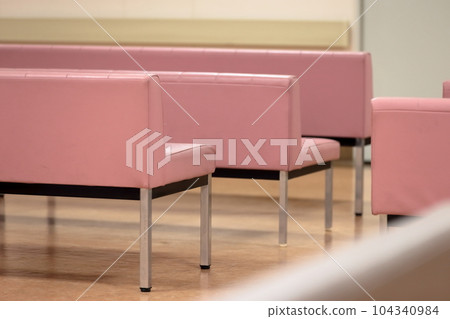 hospital waiting area chairs hospital waiting area chairs 104340984