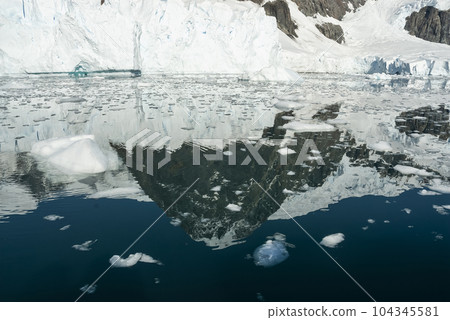 Paradise bay glaciers and mountains,  104345581